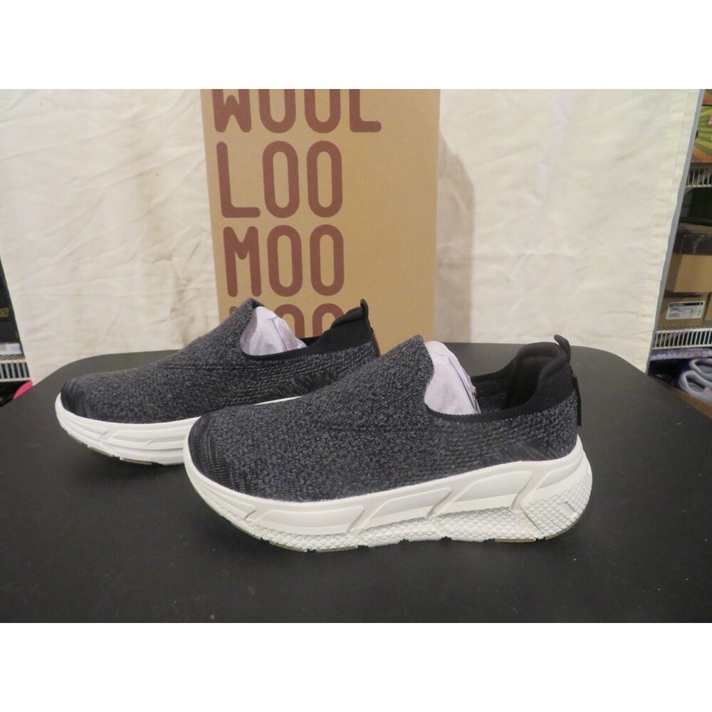 *NEW Womens Black Woolloomooloo Woolf Tennis Shoes, 5.5 / 6  36